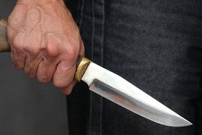 Sabirabadda 22 yaşlı qadın bıçaqlanıb