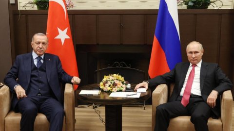 Türkiyə və Rusiya Prezidentləri danışıqlar apardı