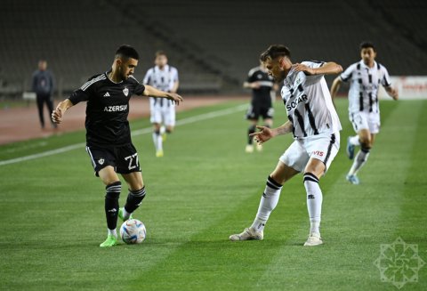 “Qarabağ” “Neftçi”ni darmadağın etdi - Finala yüksəldi