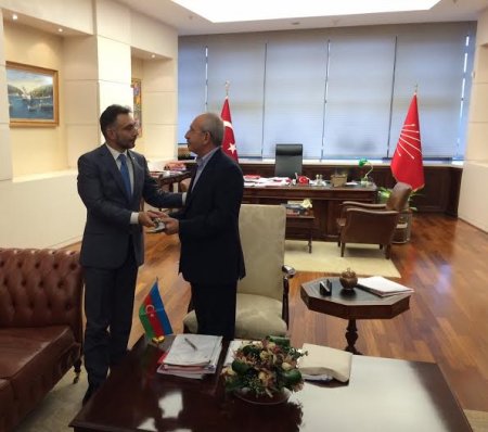  Hürrü Əliyev Kılıçdaroğlu ilə görüşüb