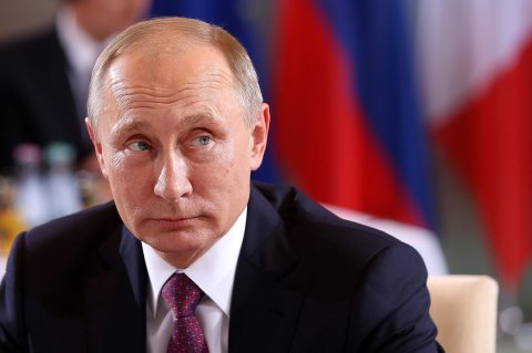 Putin MDB dövlət başçılarını Sankt-Peterburqdakı sammitə dəvət edib