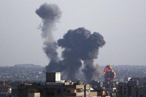 İsrail Qəzzaya zərbələr endirib: 10 ölü, 45 yaralı