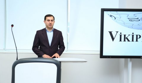 İlahiyyat İnstitutunun tələbələrinə “Vikipediya”da yaratdıqları məqalələrə görə təşəkkürnamə və sertifikatlar verilib