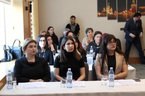 Ombudsman Aparatının əməkdaşları gender bərabərliyi mövzusunda keçirilmiş təlim kursunda iştirak ediblər