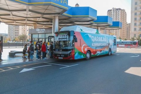 Avtobusların üzərində “Qarabağ Azərbaycandı! şüarı yazıldı - FOTO