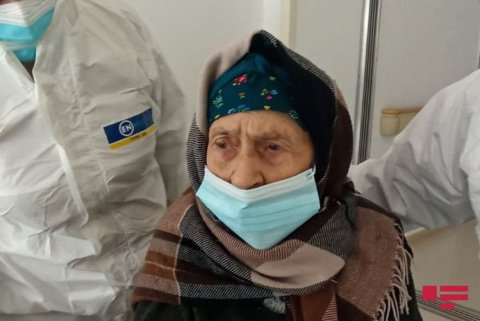 Goranboyda 110 yaşlı qadın koronavirusdan sağalıb - FOTOLAR