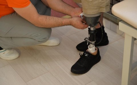 Qazilərin protezlə təminatında problem yoxdur - RƏSMİ