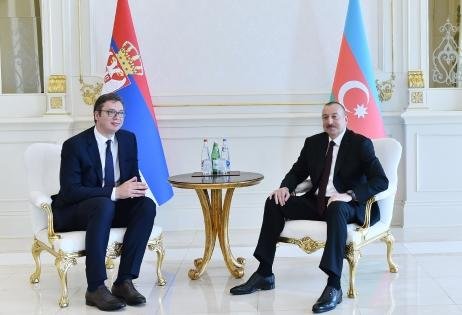 Vuçiç İlham Əliyevi Serbiyaya dəvət etdi
