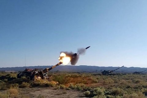 Artilleriya bölmələri döyüş atışları həyata keçirdilər - VIDEO