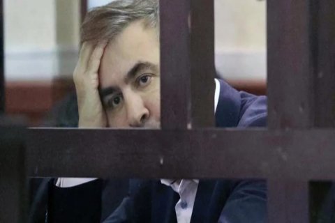Saakaşvili Ukraynaya görə aclıq aksiyasını dayandırıb