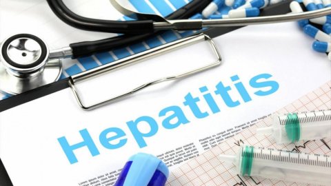 ÜST: dünyada mənşəyi məlum olmayan hepatit virusuna 228 yoluxma halı aşkar edilib
