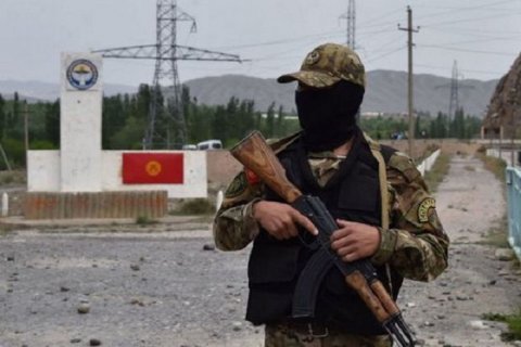 Qırğızıstan-Tacikistan sərhədində gərginlik artıb
