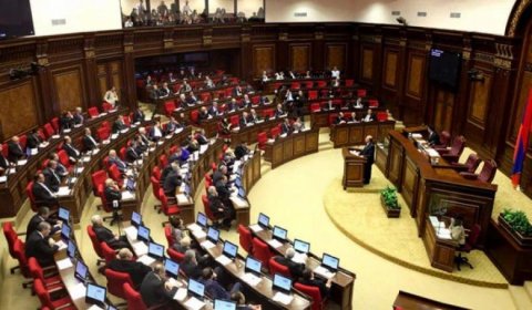 Erməni deputatlar Türkiyəyə gedir