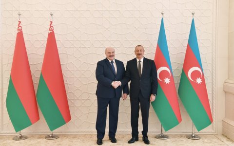 İlham Əliyev Lukaşenkoya zəng etdi