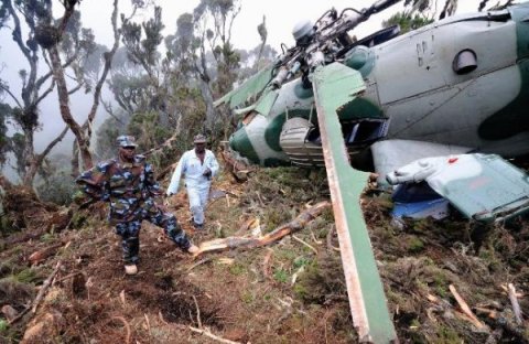Afrikada helikopter qəzası - 22 nəfər öldü