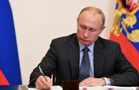 Putin Ukraynanın 4 regionu ilə bağlı qanunu imzaladı