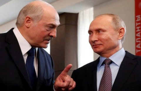 "Bəli, biz Putinlə mübahisə edirik" - Lukaşenko