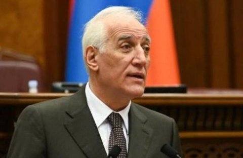 Ermənistan prezidenti Bolqarıstana getdi