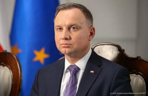 Polşa prezidenti: Raket qəsdən atılmayıb