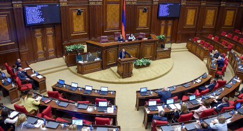 Ermənistan parlamenti müxalifətin Azərbaycanı pisləyən layihəsini rədd etdi