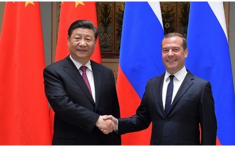 Putinin mesajı Çin liderinə çatdırıldı