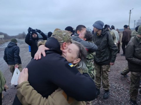 Ukraynanın 140 hərbiçisi əsirlikdən azad edildi