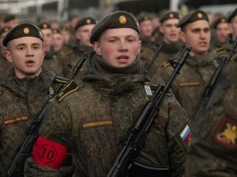 Rusiya Silahlı Qüvvələrinin sayı artırılacaq