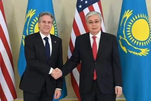Blinken Qazaxıstan prezidenti ilə bir sıra məsələləri müzakirə edib