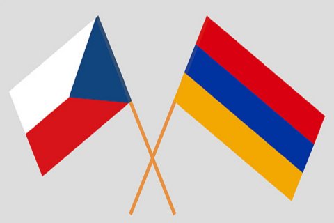 Ermənistan və Çexiya hərbi əməkdaşlığı gücləndirir