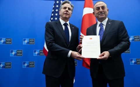 Türkiyə XİN amerikalı həmkarıyla görüşdü