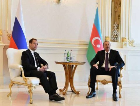 Medvedevdən prezidentə təbrik məktubu