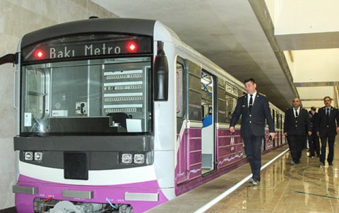 “Bakı Metropoliteni” QSC-nin işçilərinin maaşları artırıldı