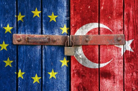 Türkiyənin Avropa İttifaqına daxil olması prosesi dayanıb - Almaniya XİN
