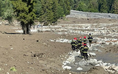 Gürcüstanda torpaq sürüşməsi nəticəsində ölənlərin sayı 24-ə çatdı