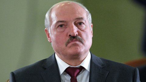 Rusiya ordusu Belarus ərazisindən Ukraynaya daxil olub - Lukaşenko