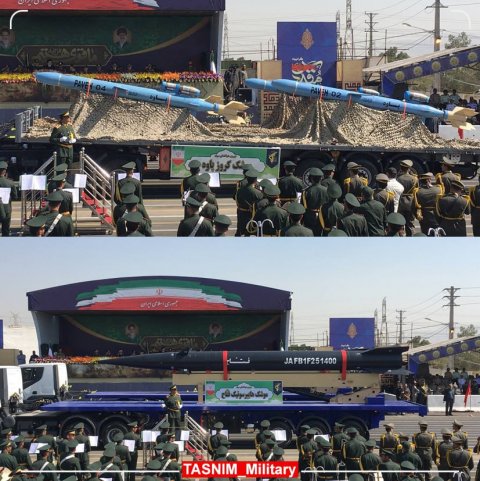 İranda keçirilən paradda ilk dəfə "Pave" qanadlı raketləri təqdim olundu