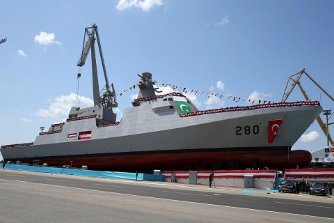 Türkiyənin Pakistan üçün istehsal etdiyi 2 patrul gəmisi suya buraxıldı