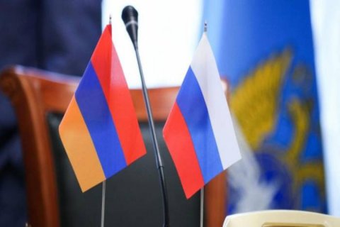 Ermənistan hökuməti rus telekanallarının bağlanmasını müzakirə edir