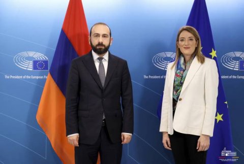 Ermənistanın XİN Başçısı Avropa Parlamentinin sədriylə görüşdü