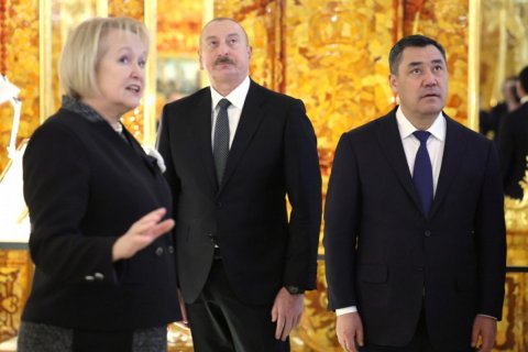 Prezident “Yekaterina sarayı” ilə tanış oldu