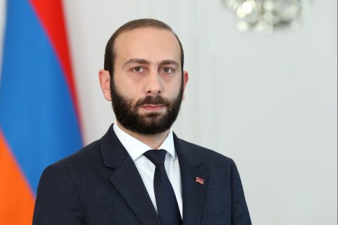Mirzoyan Lavrovla görüşü barədə açıqlama verdi
