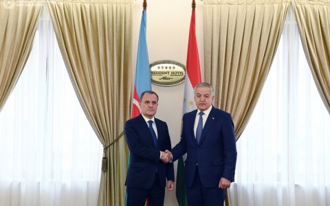 Azərbaycan və Tacikistanın XİN Başçıları görüşdü