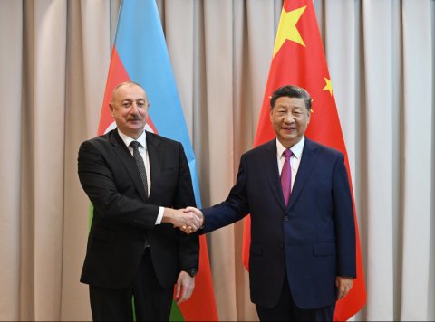 İlham Əliyev Çin lideri ilə görüşdü - FOTO