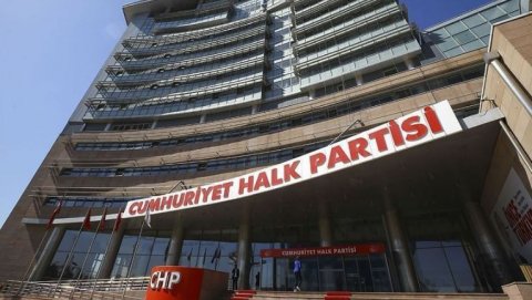 CHP-də qurultay: Partiya 2028 seçkilərinə hazırlaşır