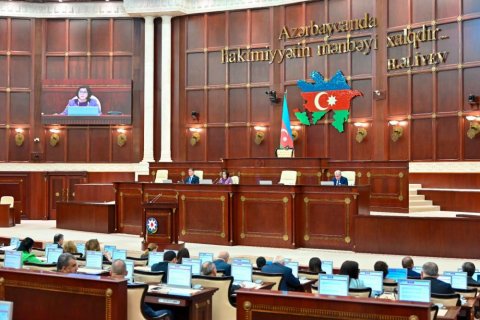 Parlamentin yeni deputatları ilk bu qanunları müzakirə edəcək