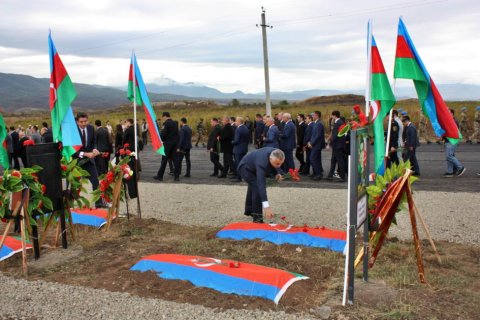 Şəhidlərin xatirəsi Xocalıda anılıb - FOTO