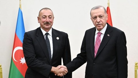 Ərdoğan Azərbaycanı təbrik etdi