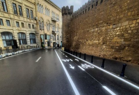 Qala divarları boyunca velosiped zolağı - FOTO