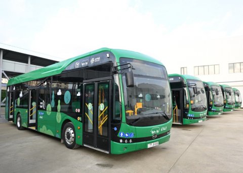 Bakıda elektrik mühərrikli yeni avtobuslar - FOTO