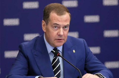 ABŞ Rusiya ilə o sazişi imzalasaydı, Ukraynada müharibə başlamayacaqdı - Medvedev